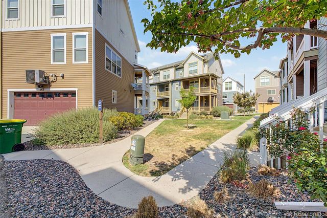 566 W Amherst Avenue, Englewood, CO 80110