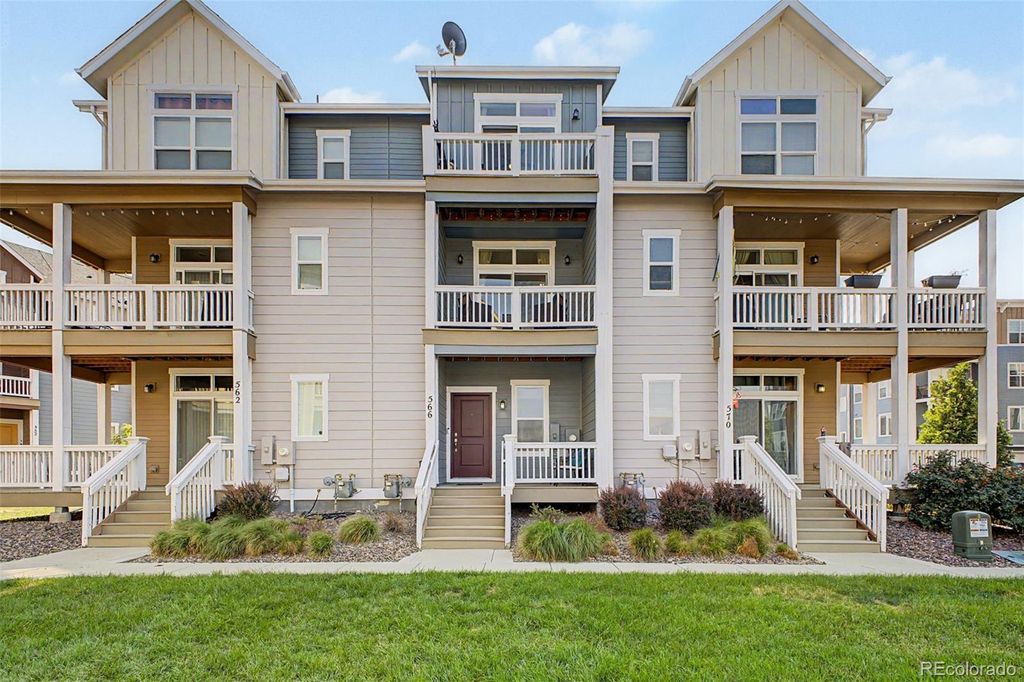 566 W Amherst Avenue, Englewood, CO 80110