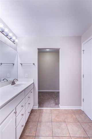 1511 Locust Street 404, St Louis, MO 63103