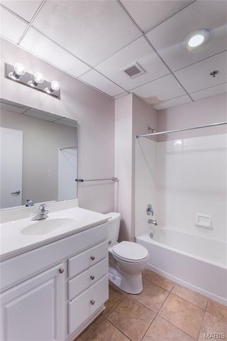 1511 Locust Street 404, St Louis, MO 63103