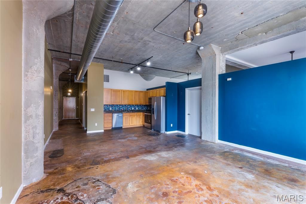 1511 Locust Street 404, St Louis, MO 63103