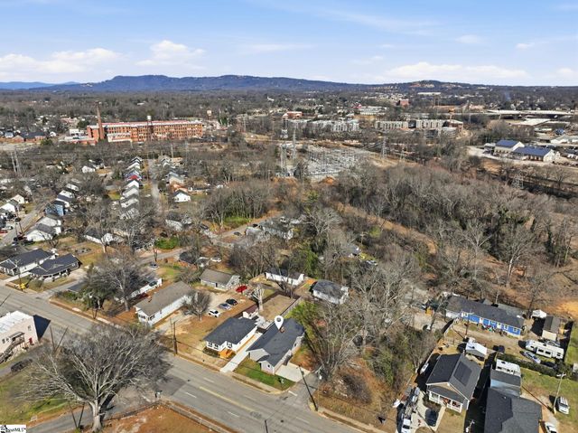 112 E Parker Road, Greenville, SC 29611