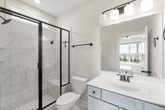 7065 Fiddlers Glen Dr, Arrington, TN 37014