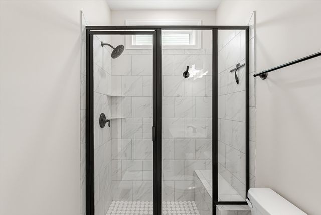 7065 Fiddlers Glen Dr, Arrington, TN 37014