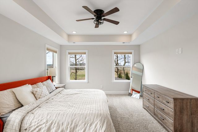 7065 Fiddlers Glen Dr, Arrington, TN 37014