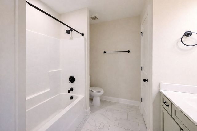 7065 Fiddlers Glen Dr, Arrington, TN 37014