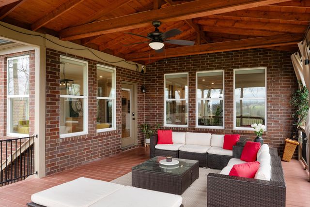 7065 Fiddlers Glen Dr, Arrington, TN 37014