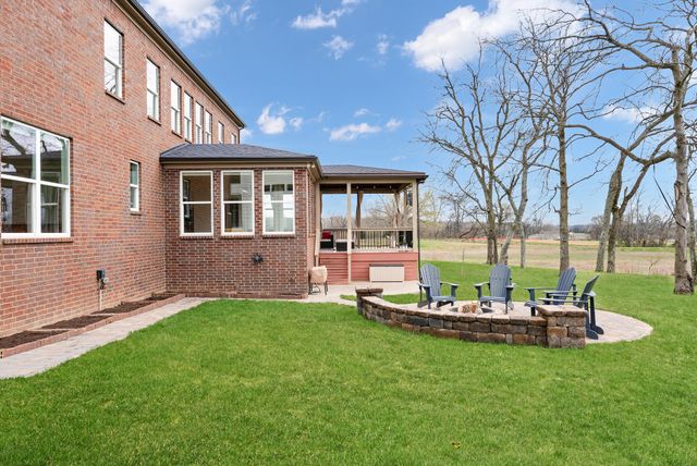 7065 Fiddlers Glen Dr, Arrington, TN 37014