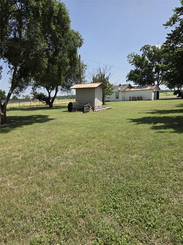 2100 S Highway 171, Cleburne, TX 76031