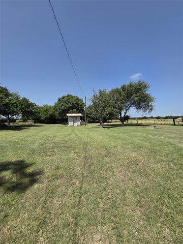 2100 S Highway 171, Cleburne, TX 76031