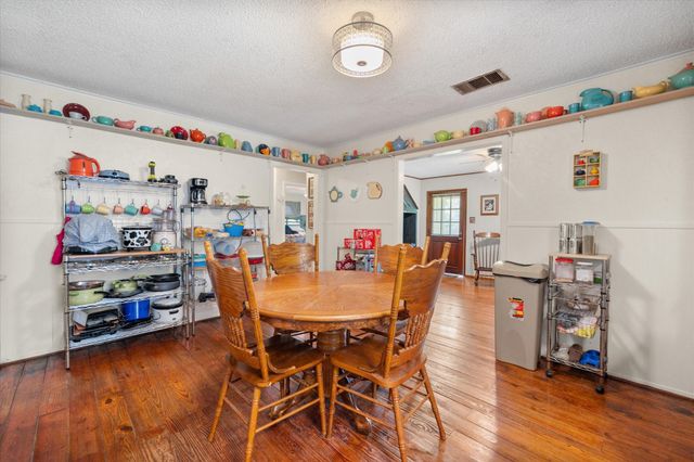 120 Woodland Avenue, Corsicana, TX 75110