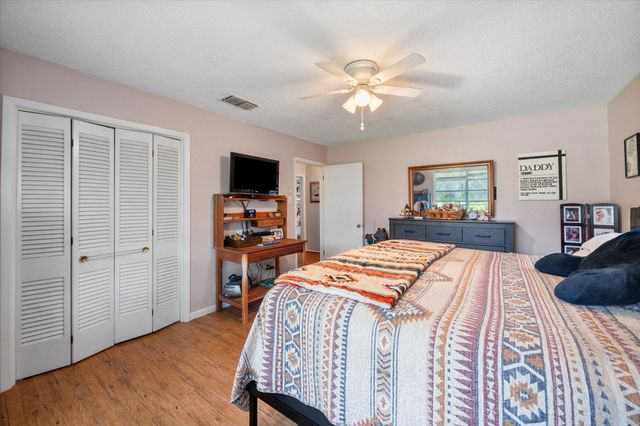 120 Woodland Avenue, Corsicana, TX 75110