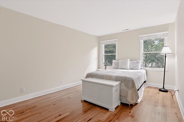 1040 Sullivans Ridge, Zionsville, IN 46077