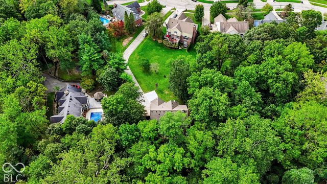 1040 Sullivans Ridge, Zionsville, IN 46077