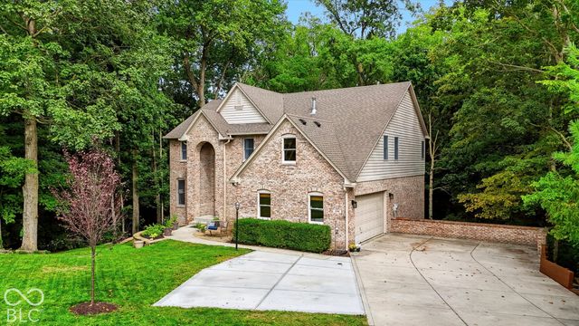 1040 Sullivans Ridge, Zionsville, IN 46077
