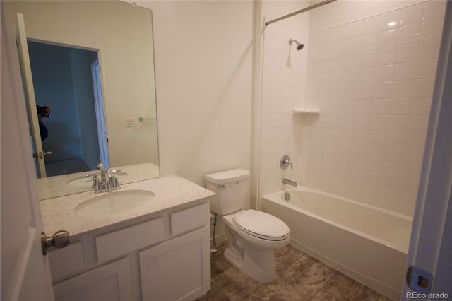 2013 S Gold Bug Way, Aurora, CO 80018