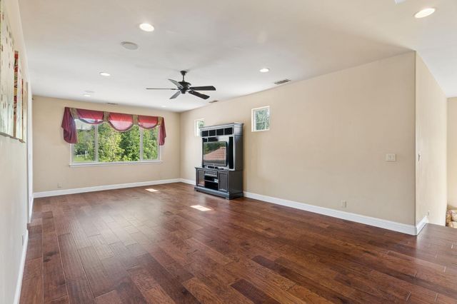 5180 Remuda Ct, Shingle Springs, CA 95682