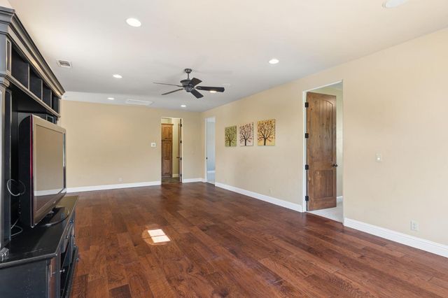 5180 Remuda Ct, Shingle Springs, CA 95682