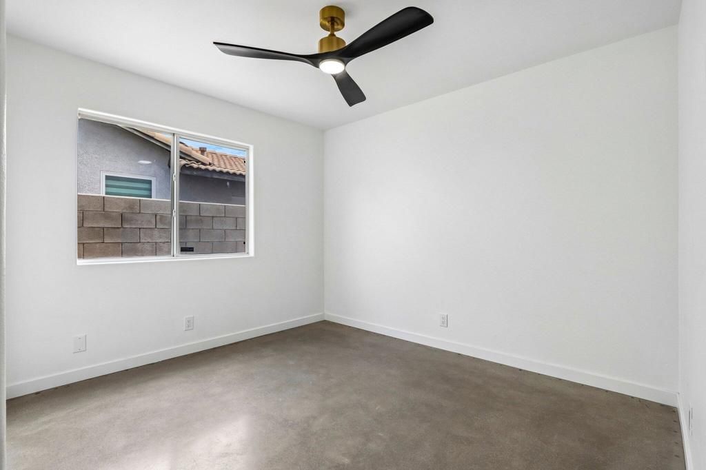 Image 14 of property listing at 1941 Marguerite Street, Palm Springs, CA 92264