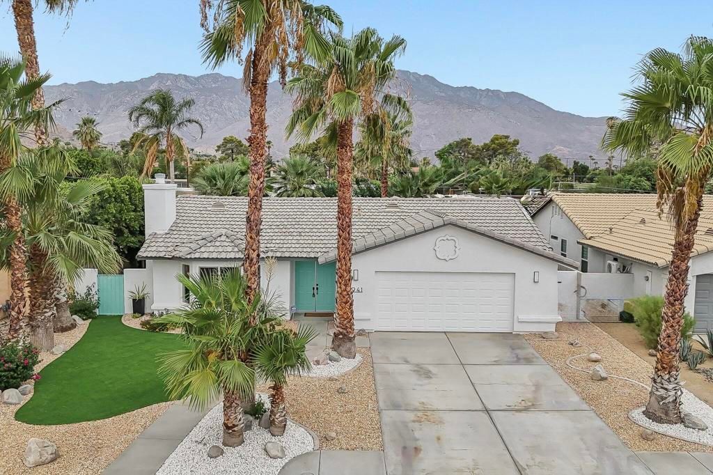 Image 2 of property listing at 1941 Marguerite Street, Palm Springs, CA 92264