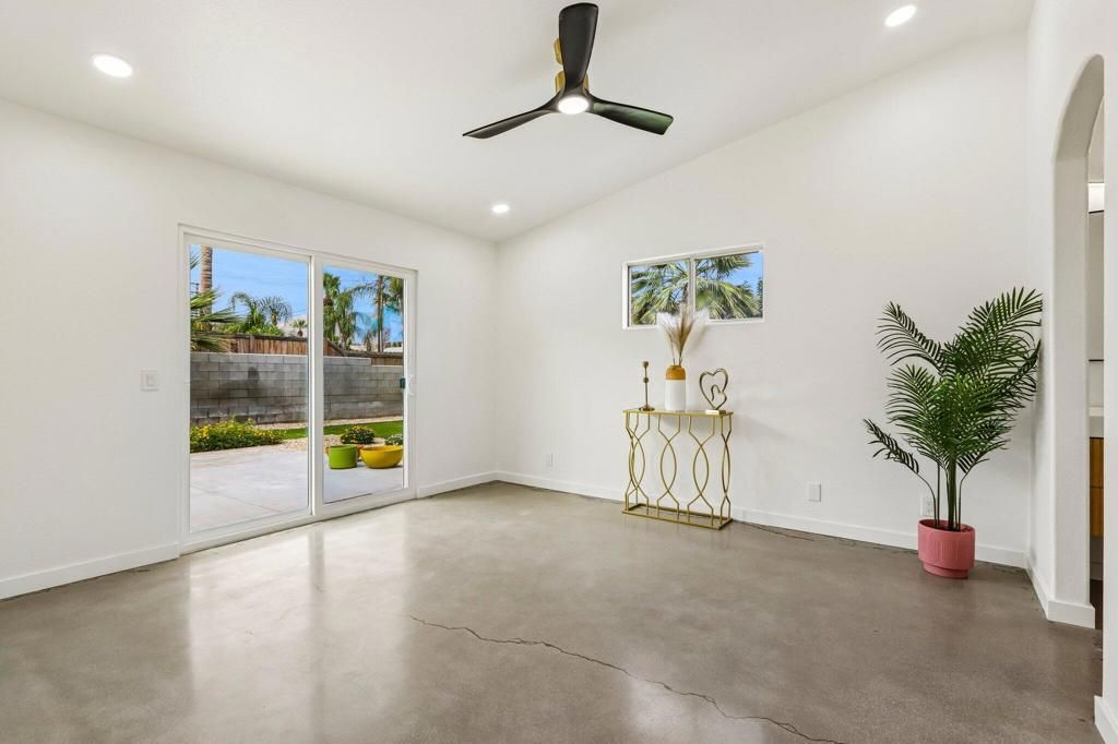 Image 29 of property listing at 1941 Marguerite Street, Palm Springs, CA 92264
