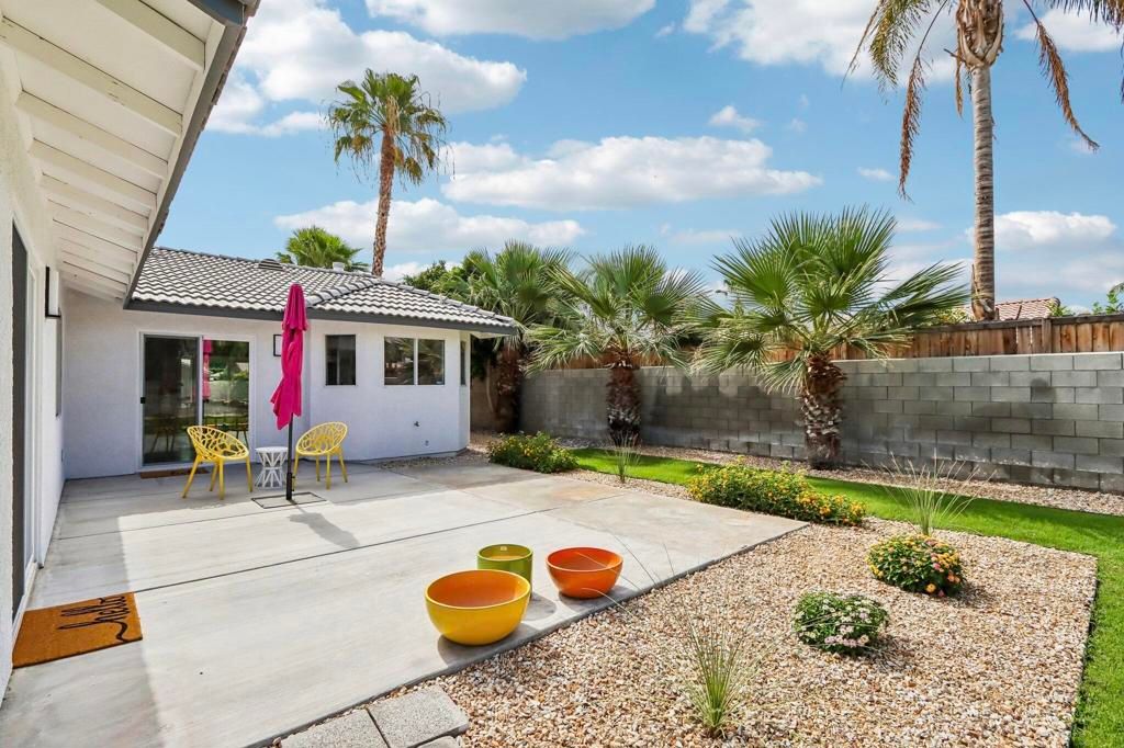 Image 34 of property listing at 1941 Marguerite Street, Palm Springs, CA 92264