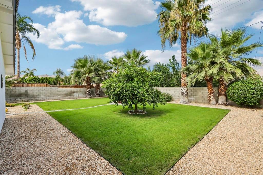 Image 37 of property listing at 1941 Marguerite Street, Palm Springs, CA 92264