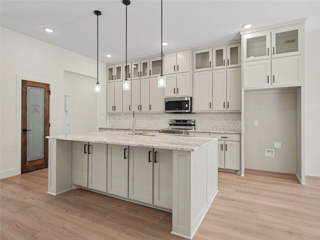 115 Dennis Drive, Azle, TX 76020