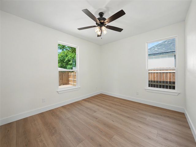 115 Dennis Drive, Azle, TX 76020