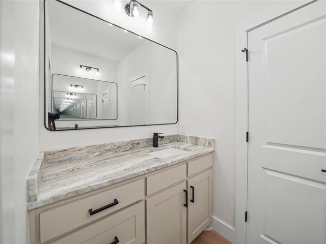 115 Dennis Drive, Azle, TX 76020