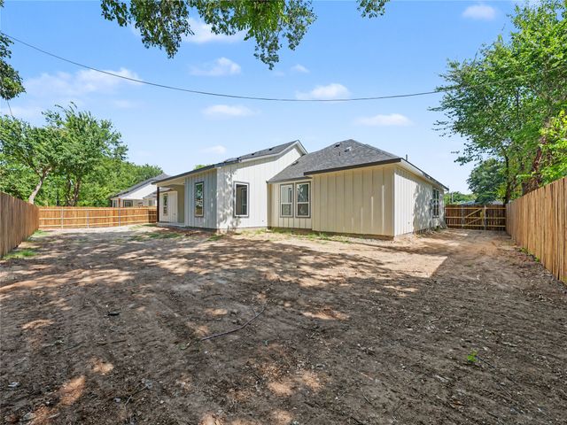 115 Dennis Drive, Azle, TX 76020