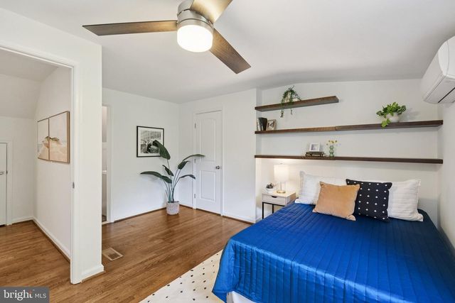 3333 SLADE RUN DR, Falls Church, VA 22042