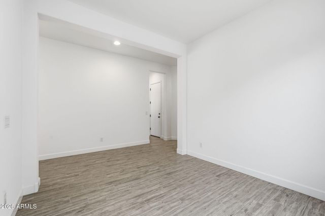 2942 E MANZANILA Avenue, San Tan Valley, AZ 85140