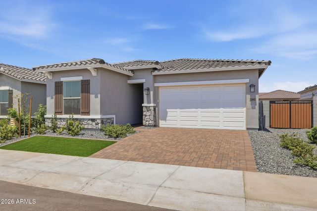 2942 E MANZANILA Avenue, San Tan Valley, AZ 85140