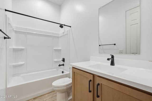 2942 E MANZANILA Avenue, San Tan Valley, AZ 85140