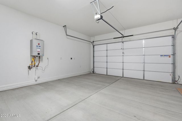 2942 E MANZANILA Avenue, San Tan Valley, AZ 85140