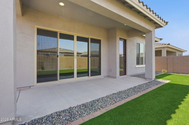 2942 E MANZANILA Avenue, San Tan Valley, AZ 85140
