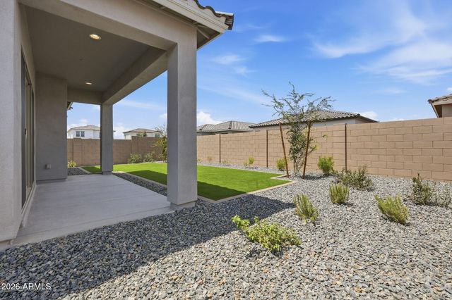 2942 E MANZANILA Avenue, San Tan Valley, AZ 85140