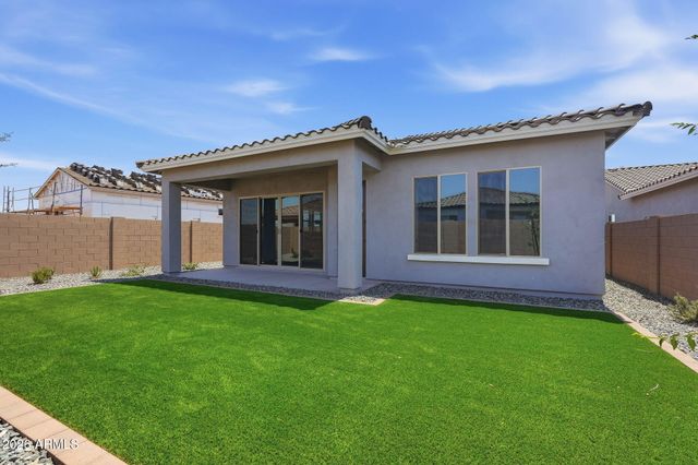 2942 E MANZANILA Avenue, San Tan Valley, AZ 85140