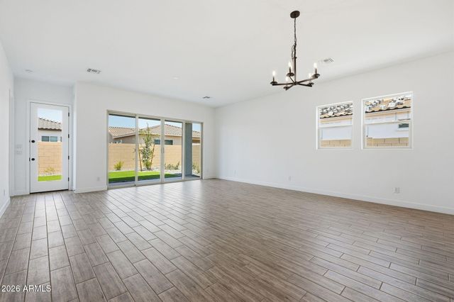 2942 E MANZANILA Avenue, San Tan Valley, AZ 85140