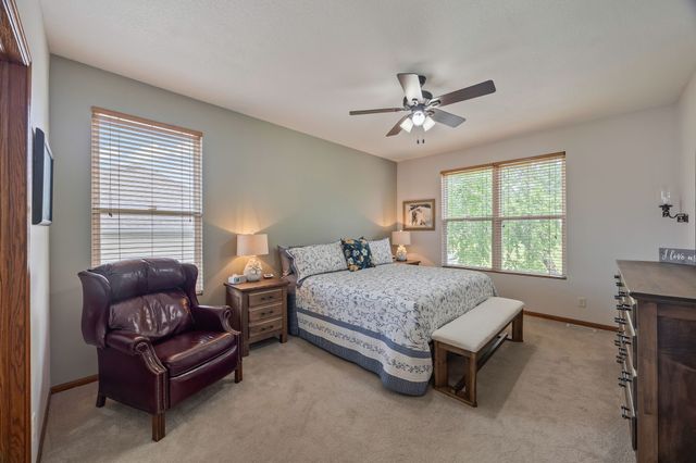 14323 Greenbelt Drive, Urbandale, IA 50323
