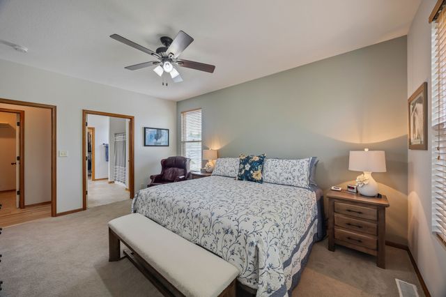 14323 Greenbelt Drive, Urbandale, IA 50323