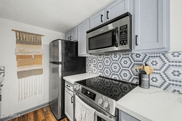 200 E SOUTHERN Avenue 334, Tempe, AZ 85282