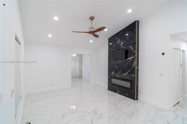 2421 SW 84th Terrace, Miramar, FL 33025