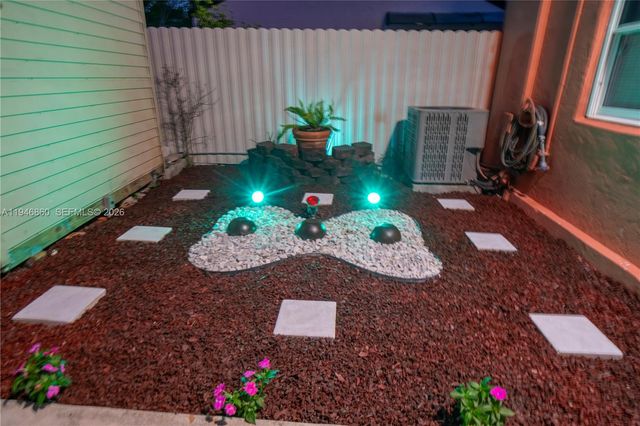 2421 SW 84th Terrace, Miramar, FL 33025