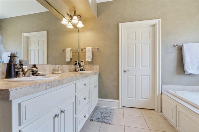 3244 Hearthstone Drive, Springdale, AR 72764