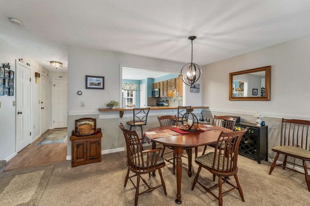 39 Harbor Way Unit 19, Wolfeboro, NH 03894