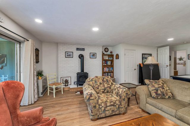 39 Harbor Way Unit 19, Wolfeboro, NH 03894