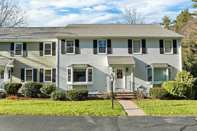 39 Harbor Way Unit 19, Wolfeboro, NH 03894