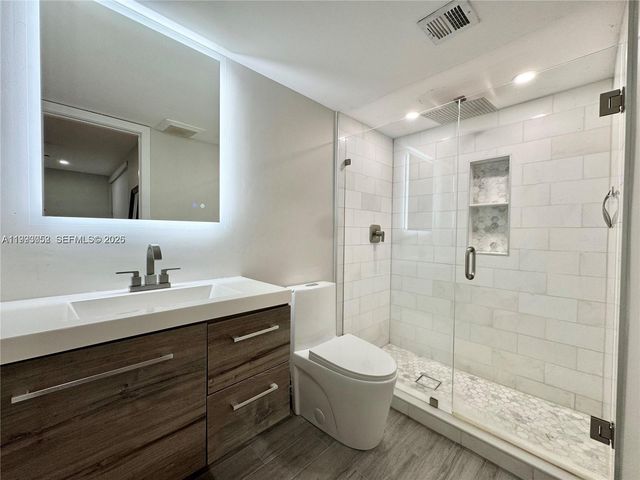 1490 NW 113th Way, Pembroke Pines, FL 33026